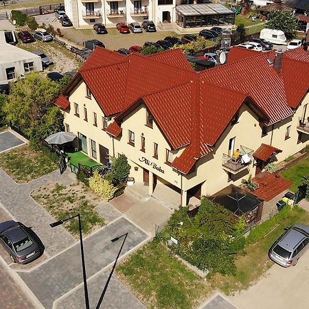 Ferienwohnung Alibaba Niechorze Exterior foto